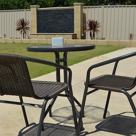 Ellard Bed & Breakfast Perth Buitenkant foto